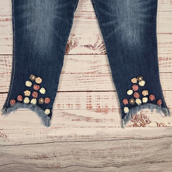 Ella Moss Ankle Jeans Size 30 Floral Embroidered Frayed Hem Boho Hippie Festival - Picture 6 of 15